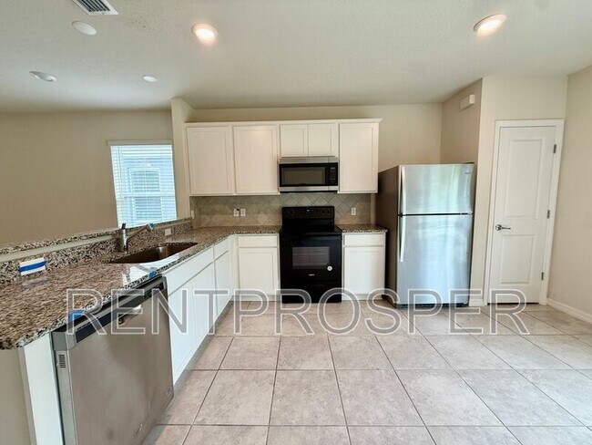 Building Photo - 5203 Northern Flicker Dr