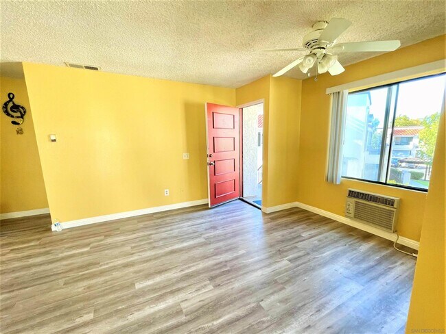 Building Photo - 8439 Westmore Rd