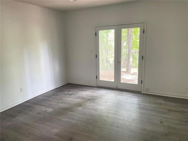 Building Photo - 160 Boxelder Ln