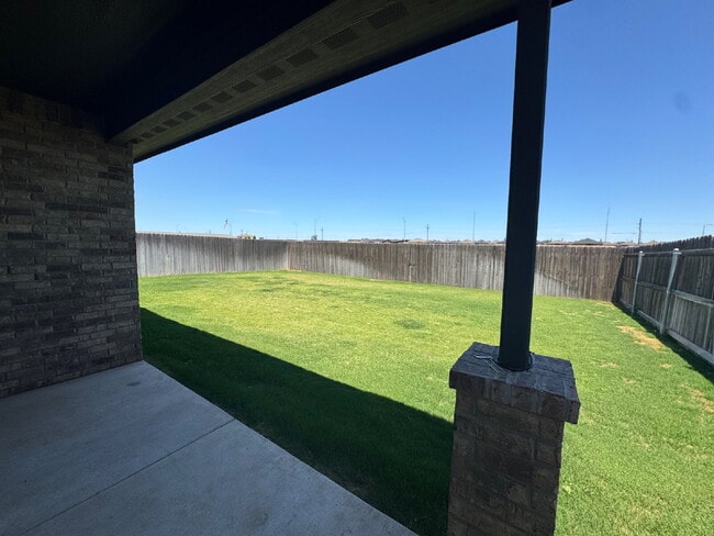 Building Photo - Beautiful Home In The Frenship School Dist...