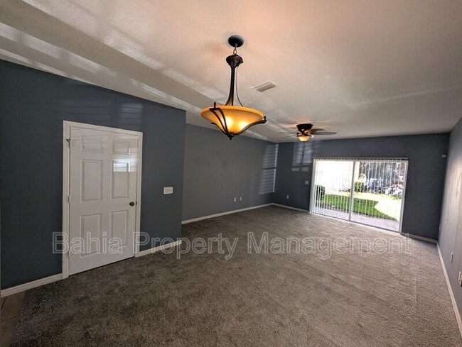 Building Photo - 8512 Gablebend Way