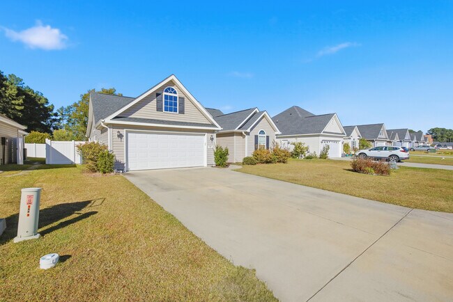 Building Photo - 82 Palmetto Green Dr