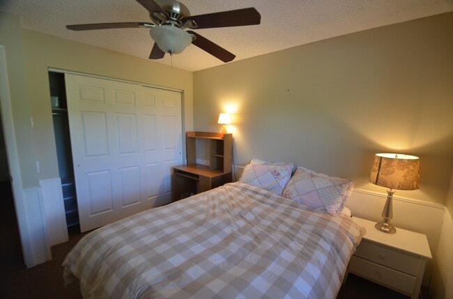 Building Photo - 3bed/2bath Condo, 10 minutes from Breck!
