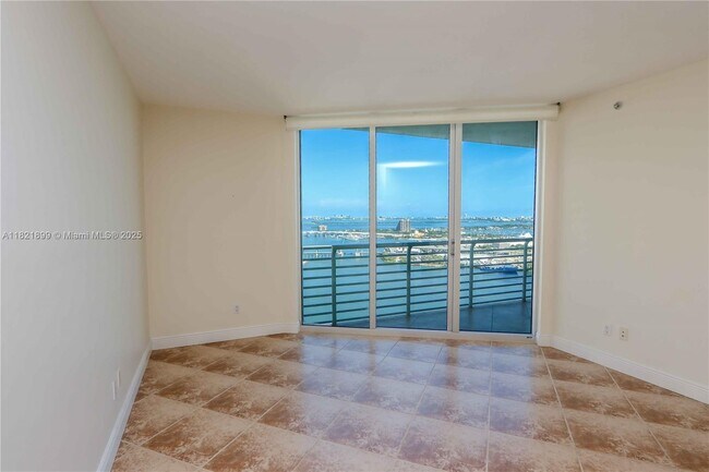 Building Photo - 335 S Biscayne Blvd