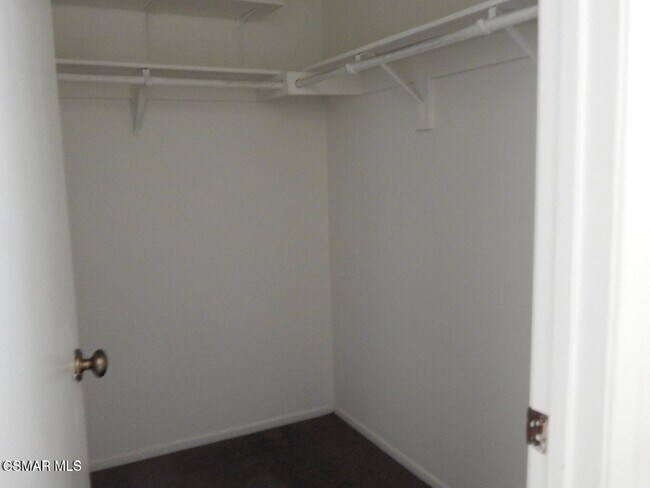 Building Photo - 5261 Perkins Rd