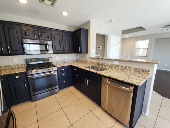 Building Photo - 8253 W Wildwood Glen Dr