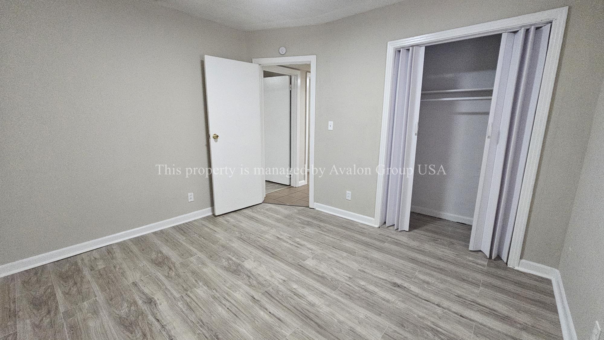 Building Photo - 1453 Winnebago Ave