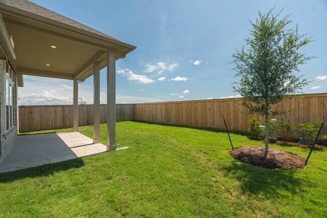 Building Photo - 11219 Tropical Forest Way