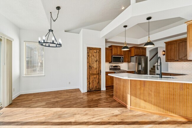 Building Photo - 1661 W Puzzle Crk Ct