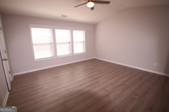 Building Photo - 2173 Executive Dr N