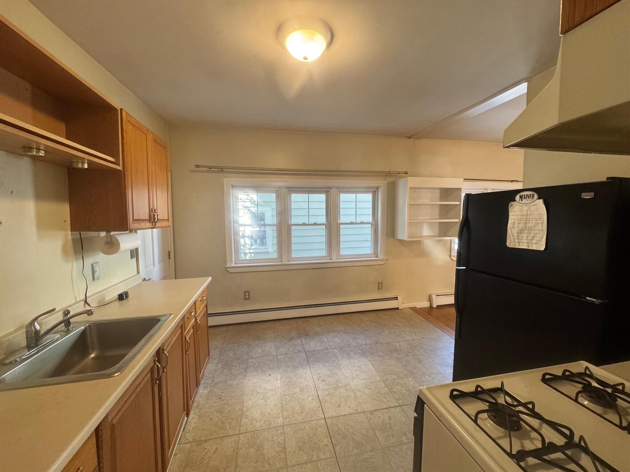 Building Photo - 71 Winchester St