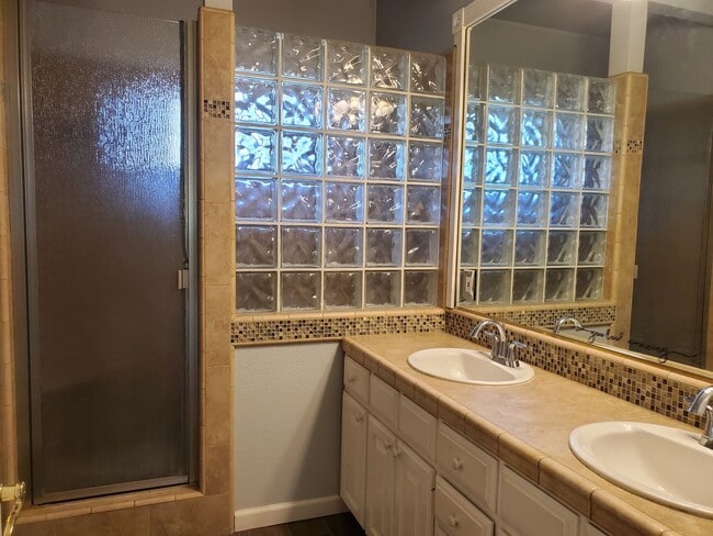 Building Photo - Introducing Your Dream Home:  A perfect bl...