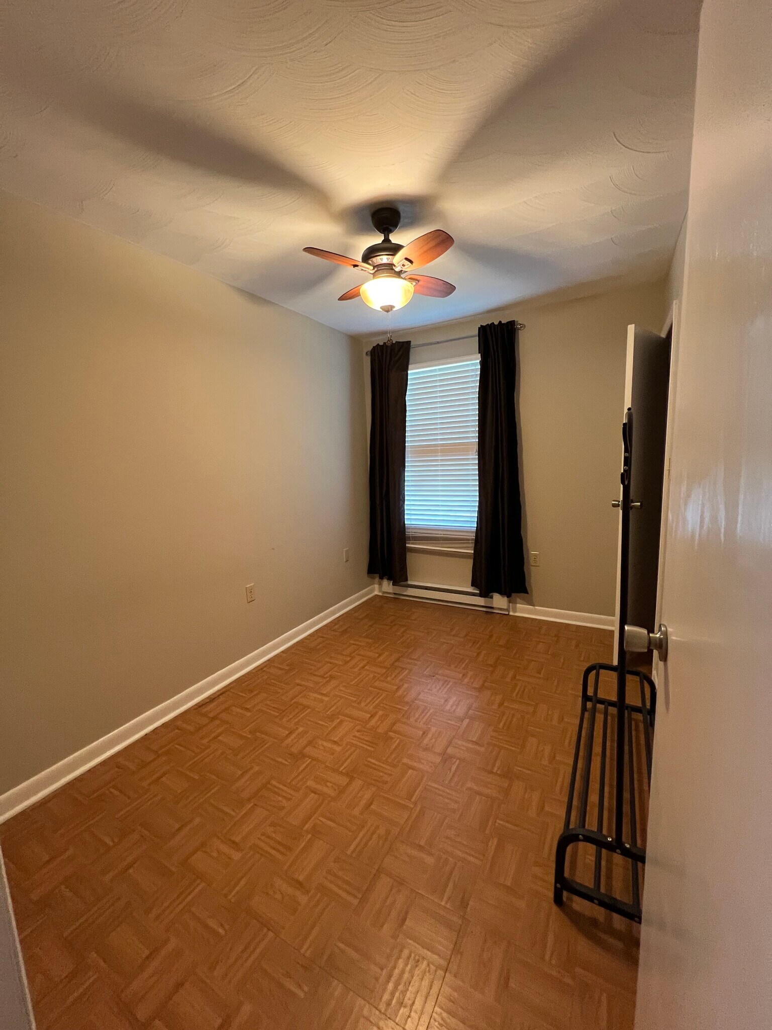 Bedroom 3 - 920 Southgate Dr