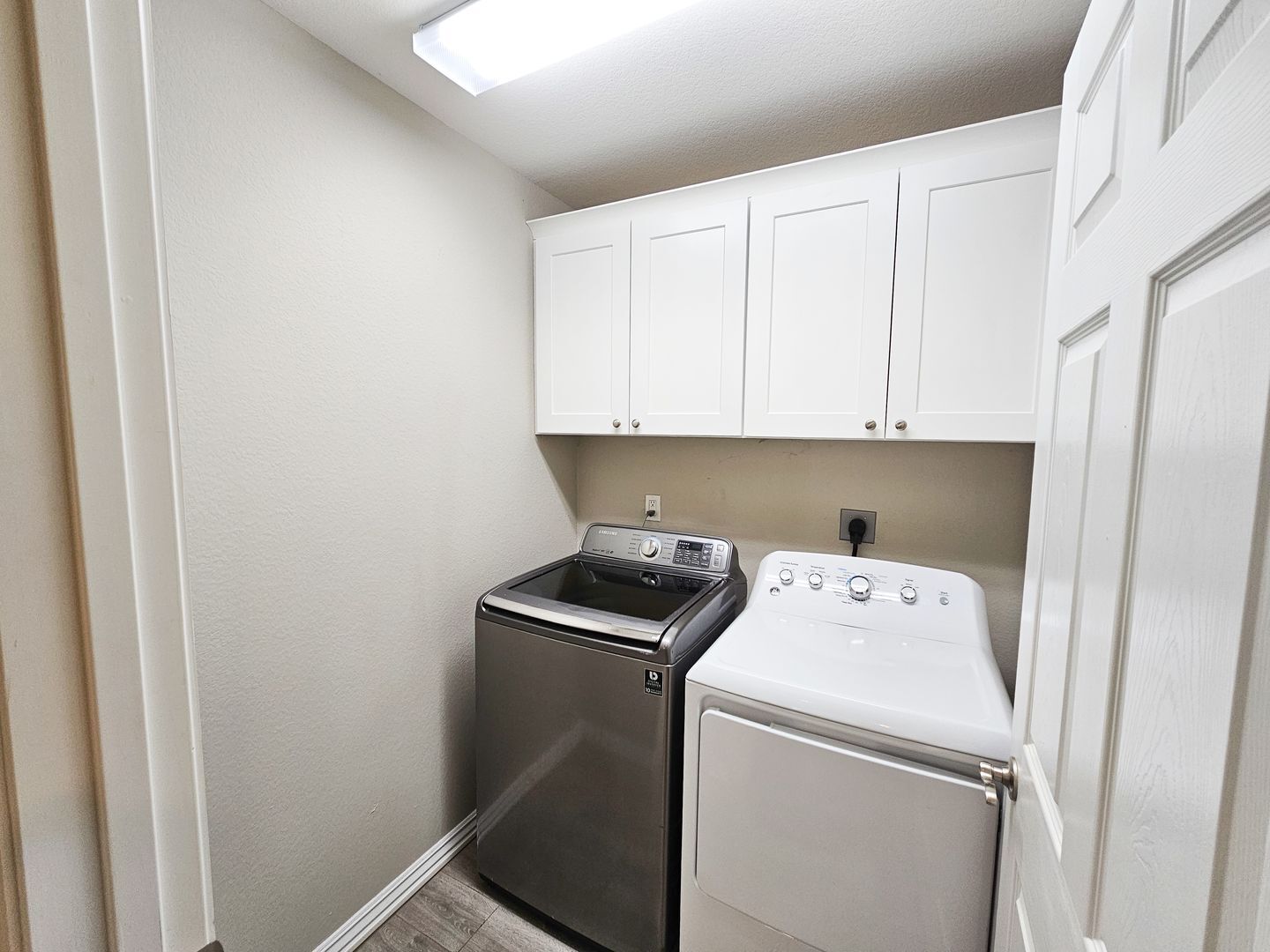 Building Photo - 6632 Leightyn Ln