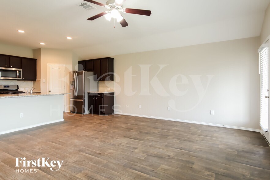 Building Photo - 12138 Loch Muick Dr