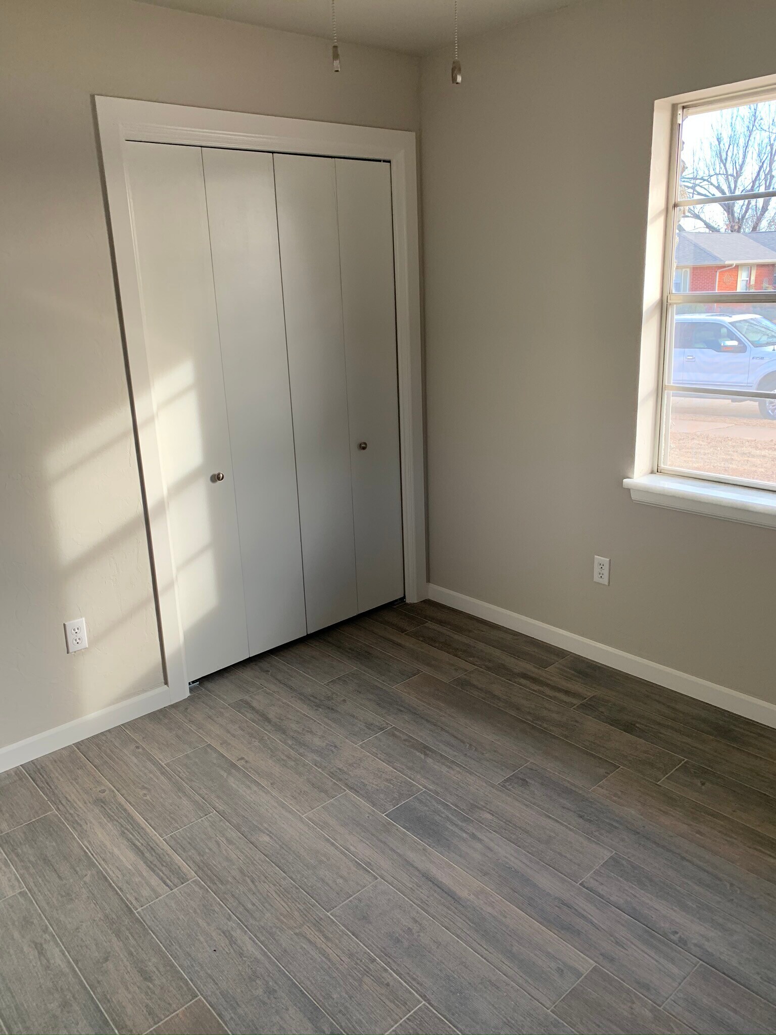 Building Photo - 217 E 30th St