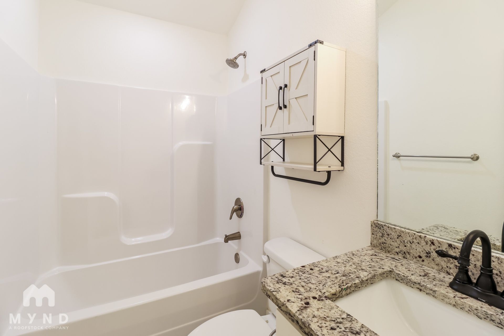 Building Photo - 1020 Autumn Royal Ave