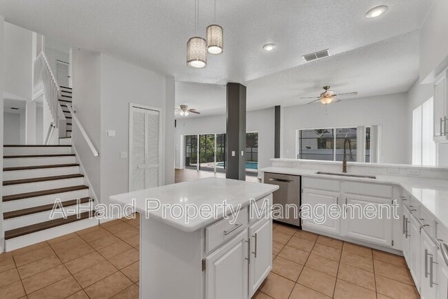 Building Photo - 1109 Needlewood Loop