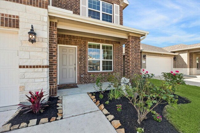 Building Photo - 906 Barstow Dr