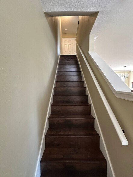 Building Photo - 12346 Country White Cir