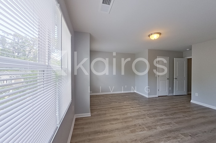 Building Photo - 132 Tybo Dr