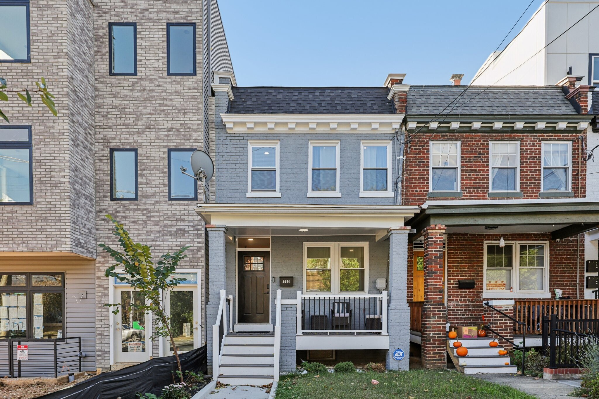 Building Photo - 2604 4th St NE