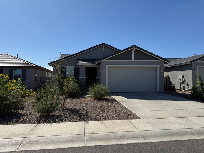 Building Photo - Bella Vista Farms 3 bedrooms!!