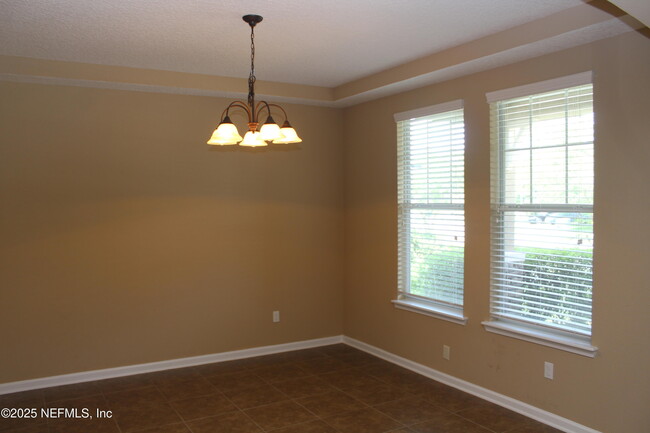 Building Photo - 564 Arborwood Dr