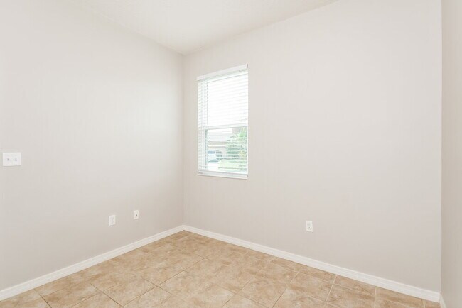 Building Photo - 1011 Hermosa Way