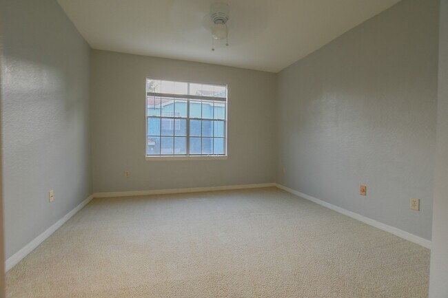 Building Photo - 7270 Westpointe Blvd