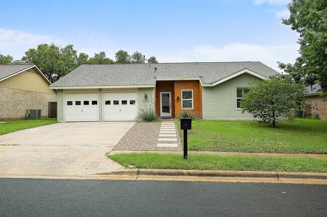 Primary Photo - 2513 Broken Oak Dr