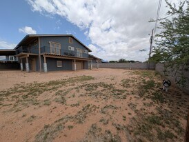Building Photo - 1737 S Murdock Rd