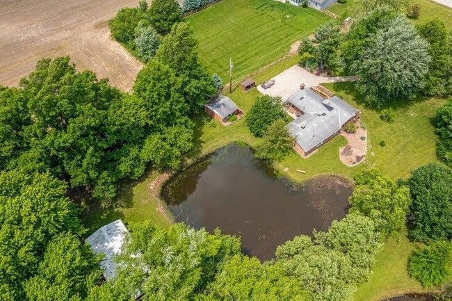 Building Photo - 3407 Bean-Oller Rd