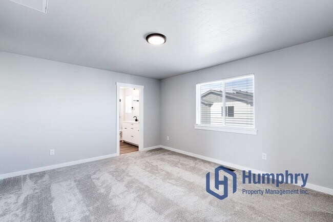 Building Photo - Home in a great are of Meridian
