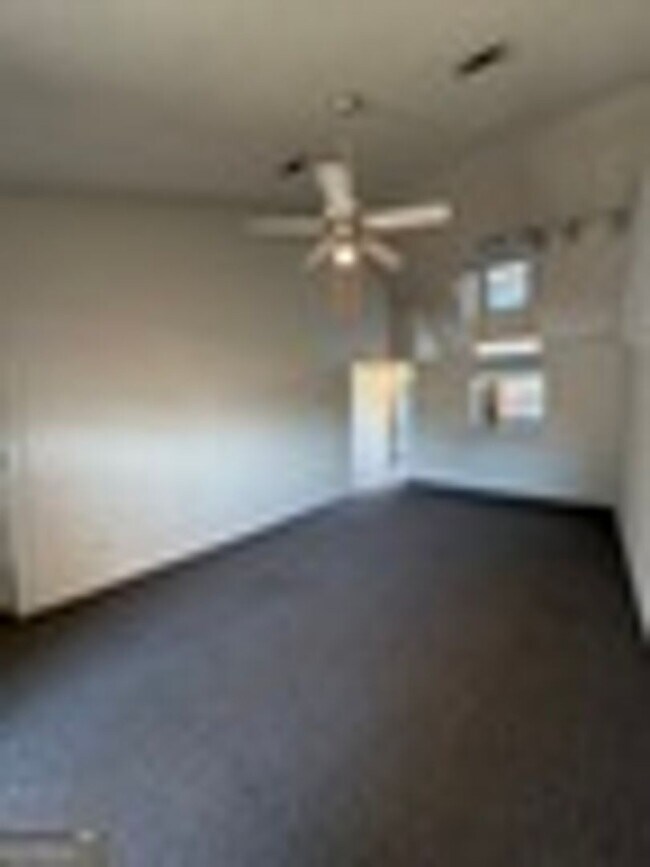 Building Photo - 303 Madison Ave