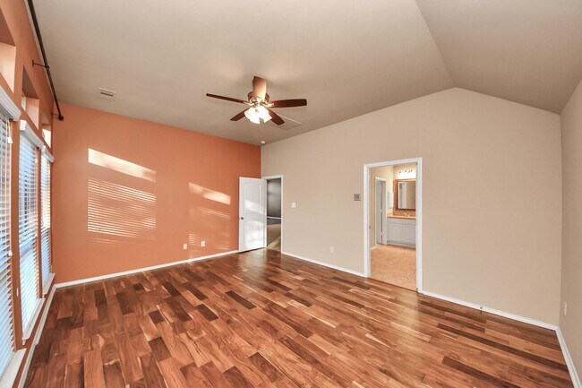 Building Photo - 2003 Sequoia Trail Ln