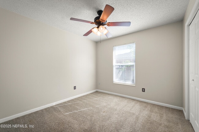 Building Photo - 2726 Winrock Dr W