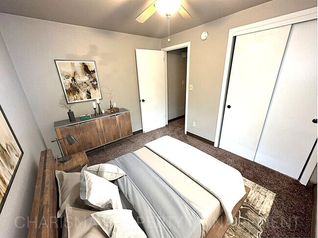 Building Photo - 2 BD, 1 BA LOCATED NEAR DOWNTOWN SIOUX FALLS