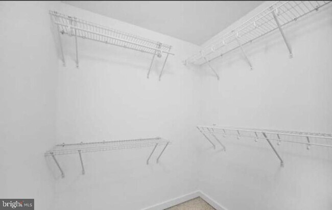 Building Photo - 475 K St NW