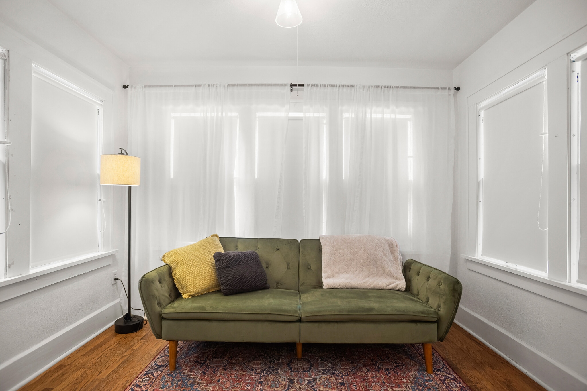 Building Photo - 640 48th St