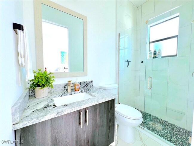 Building Photo - 4064 Full Moon Ct