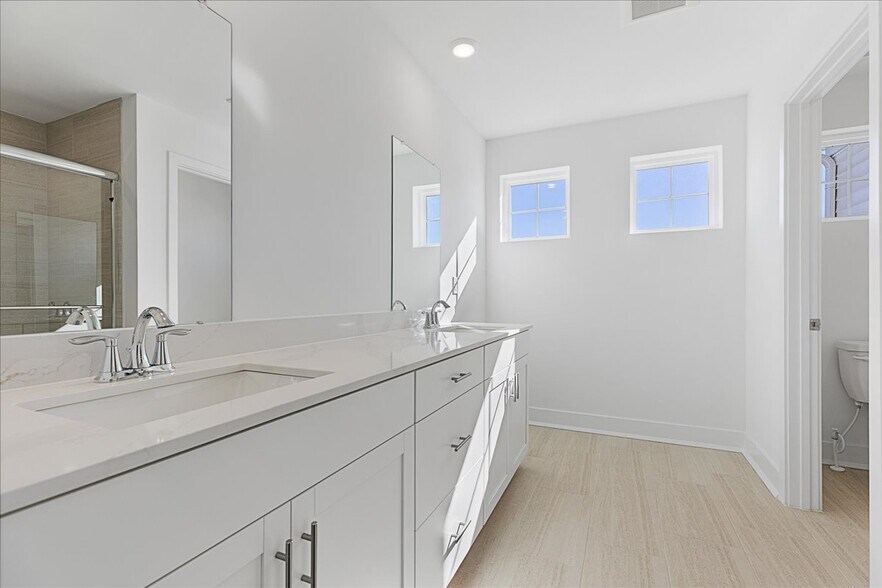 Building Photo - 15 Jacob Francis Way