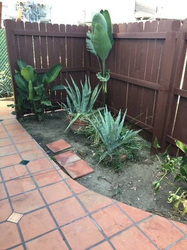 Private Garden Spot - 5943 Tujunga Ave
