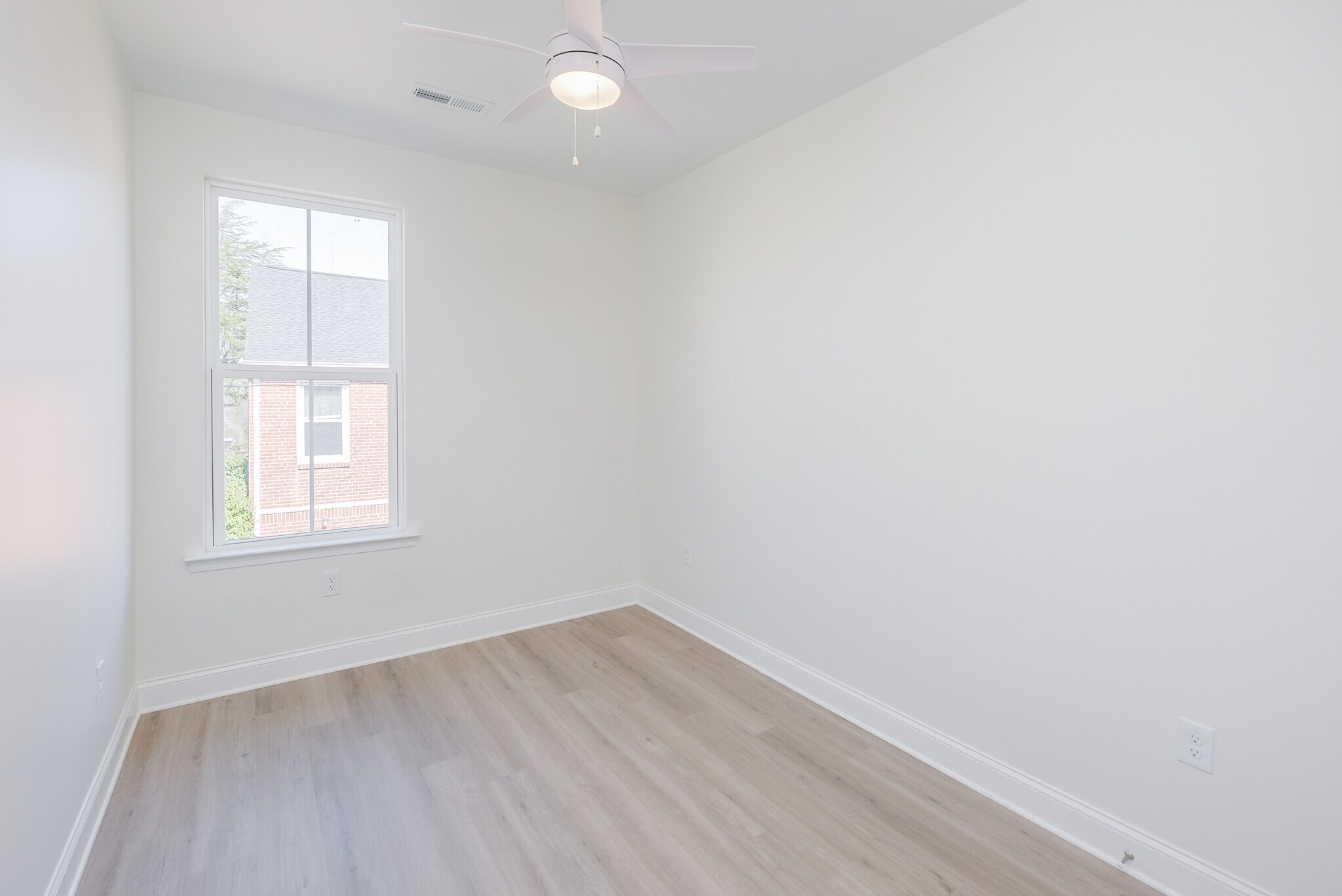 Building Photo - 1122 Rodey Ave