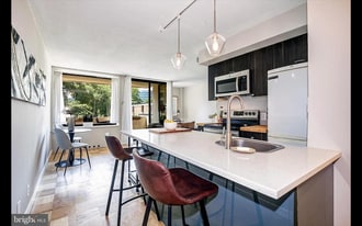 Building Photo - 430 M St SW