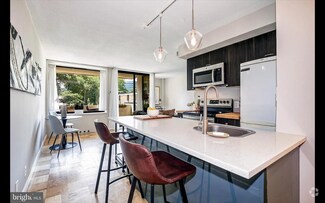 Building Photo - 430 M St SW