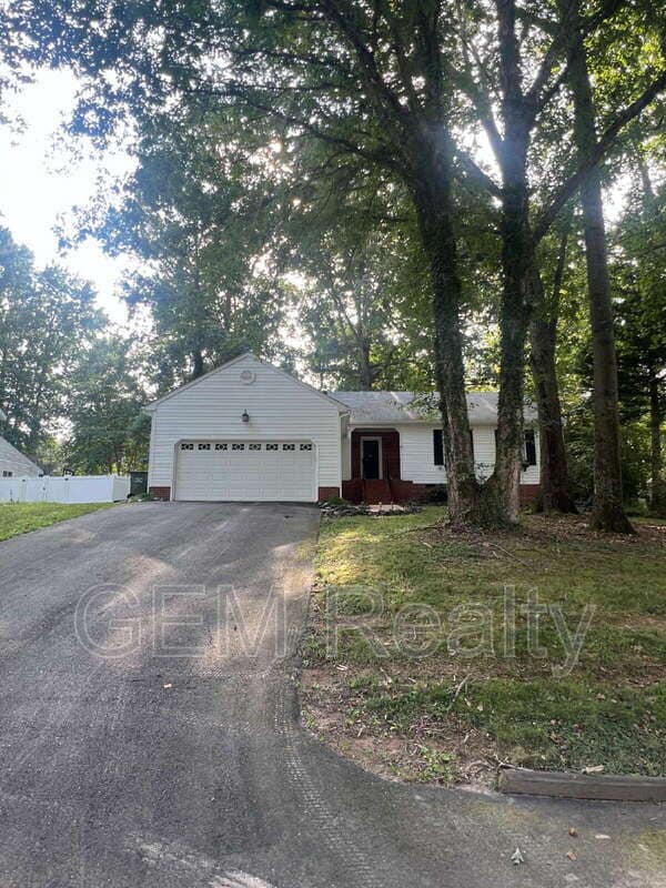 Building Photo - 11609 Silverleaf Ln