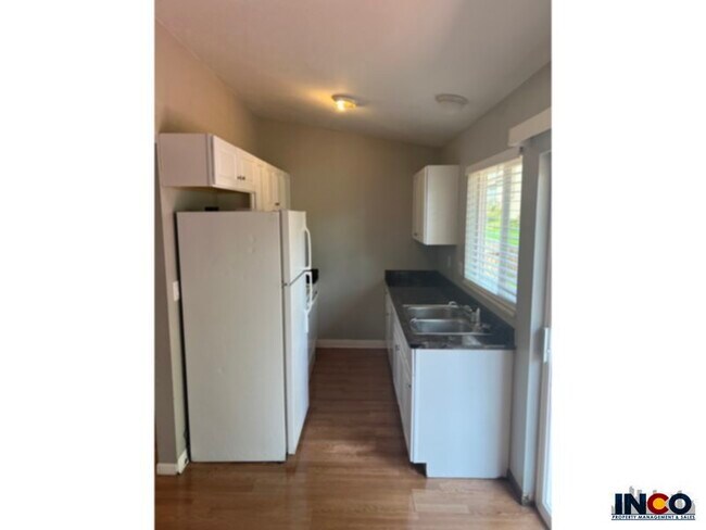 Building Photo - 14419 E Montana Cir