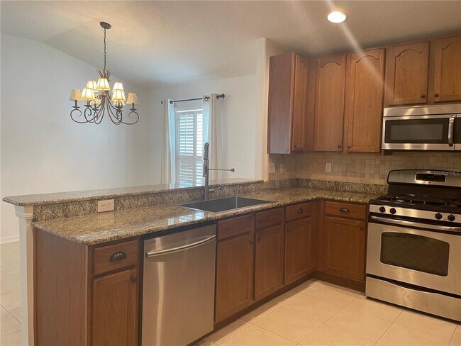 Building Photo - 6117 Gentle Ben Cir