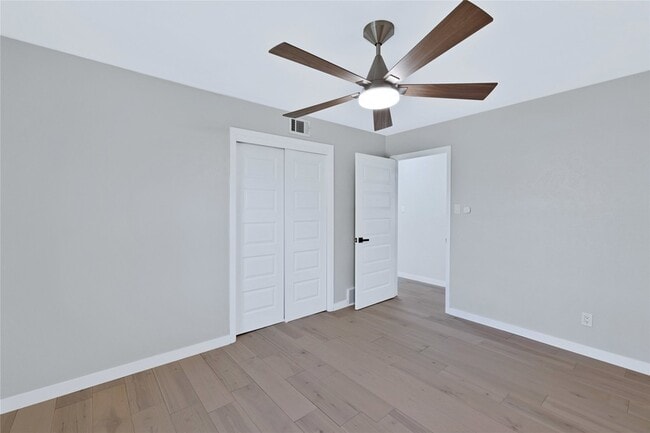 Building Photo - 10506 Sandra Lynn Dr